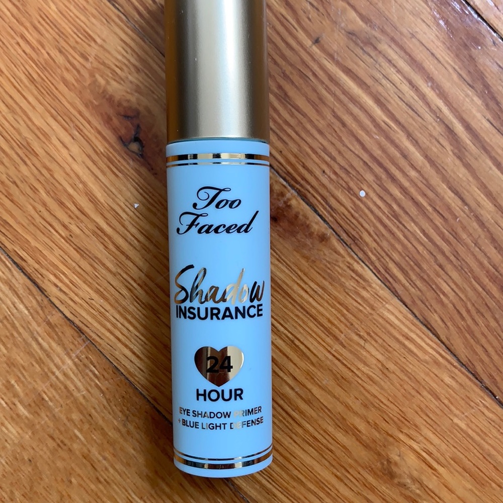 ACCEPTING ALL OFFERS ‼️‼️‼️‼️Too faced shadow insurance eyeshadow primer